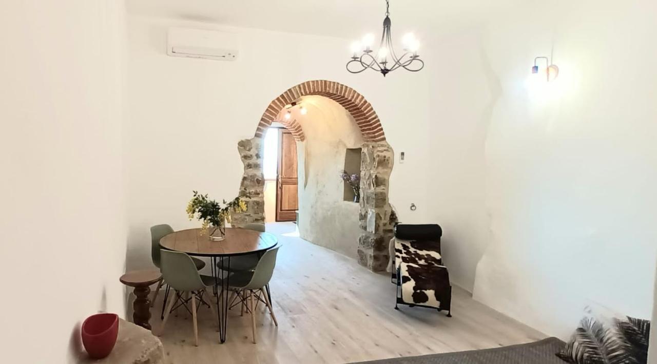 Casa Angolo Cantina Nel Castello Montegiovi Zewnętrze zdjęcie